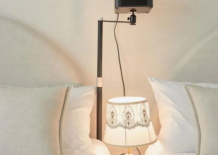 Apartment 강남, 강남역 도보8분, 4룸, 2층 전체사용, 최고의 위치, 가족여행, 호텔스위트, 독채, *
